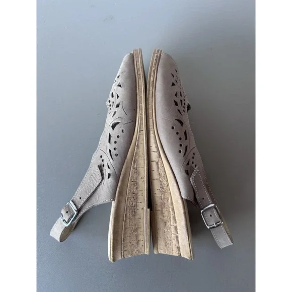 Spring Step Women's 40 Slingback Wedge Sandals Beige Leather Peep Toe Italy - Picture 6 of 7